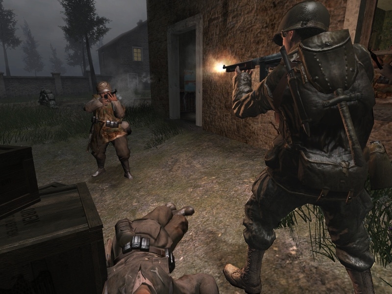 Скриншот из игры Call of Duty 2 под номером 85