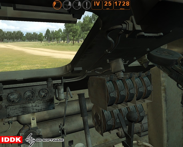 Скриншот из игры WWII Battle Tanks: T-34 vs. Tiger под номером 4