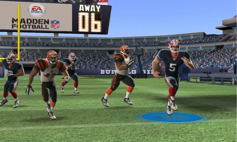 Скриншот из игры Madden NFL 11 под номером 1