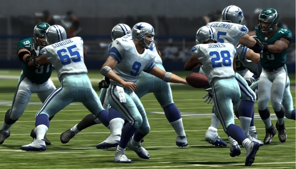 Скриншот из игры Madden NFL 11 под номером 46