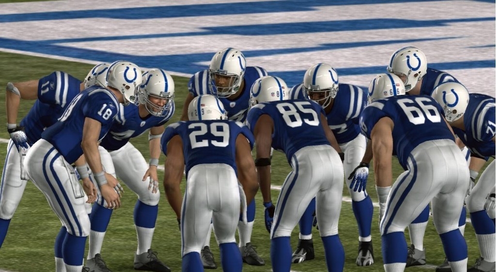 Game s team. Madden NFL 11.