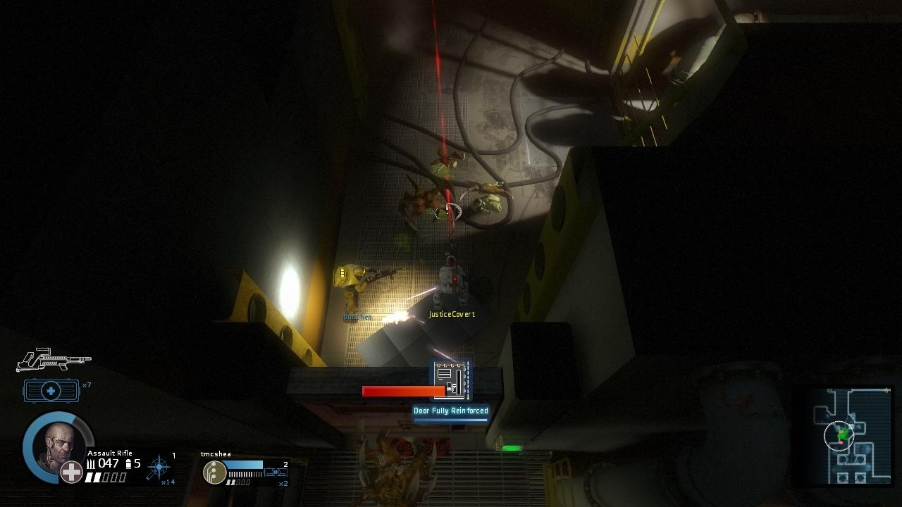 Скриншот из игры Alien Swarm под номером 16