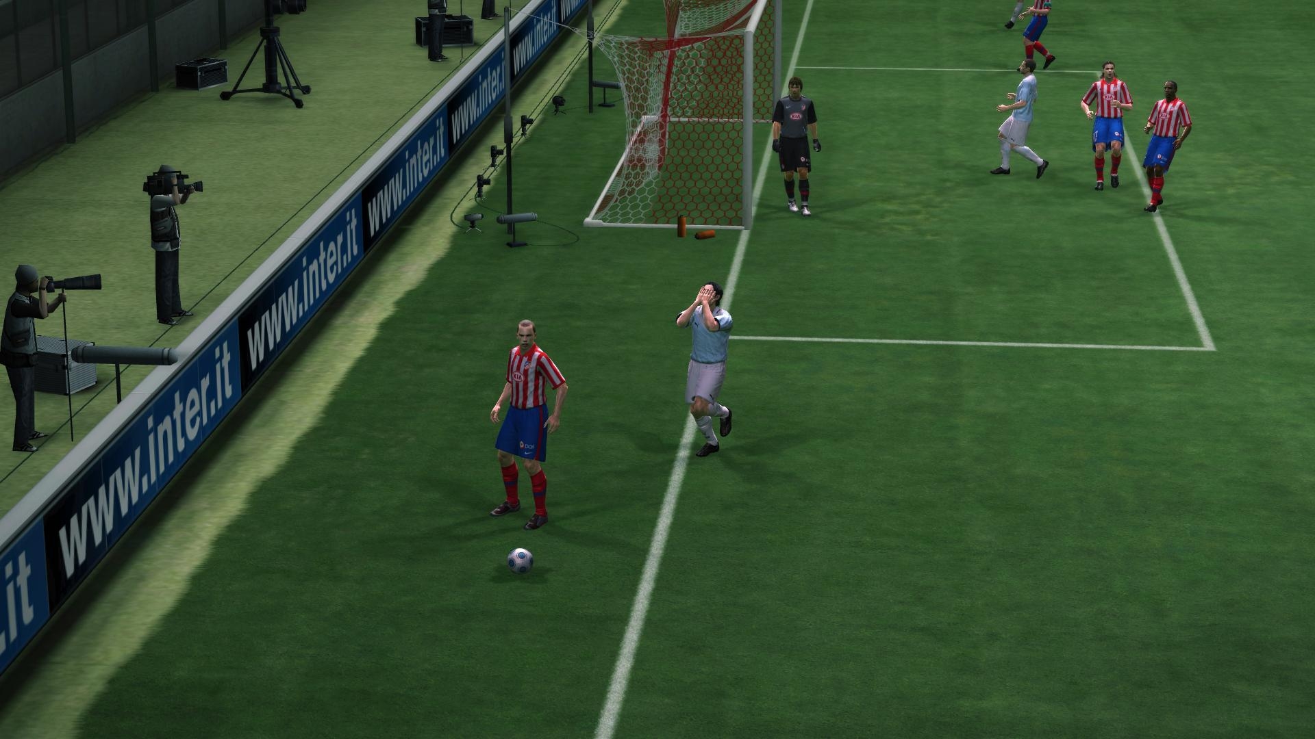 Скриншот из игры Pro Evolution Soccer 2010 под номером 289