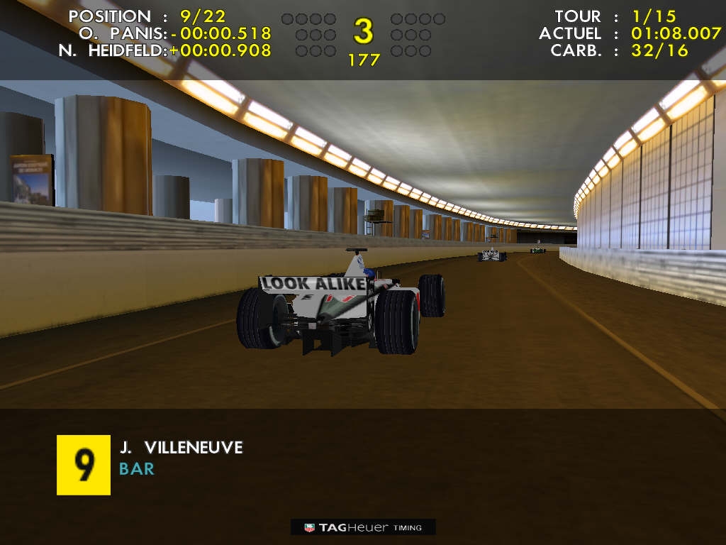 Скриншот из игры F1 2001 под номером 15