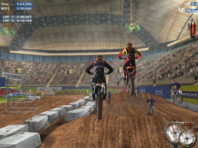 Скриншот из игры Moto Racer 3 Gold Edition под номером 2