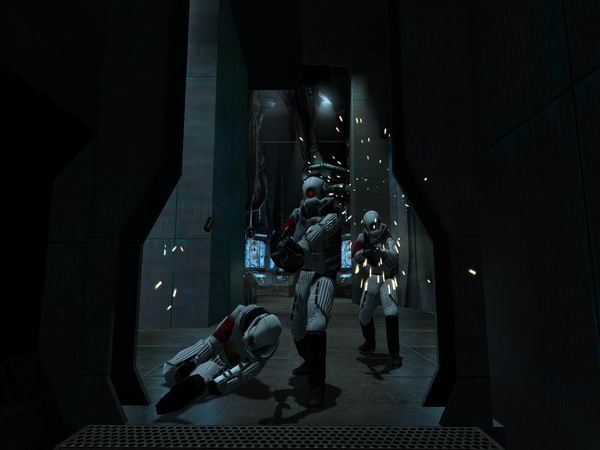 Скриншот из игры Half-Life 2: Episode One под номером 38