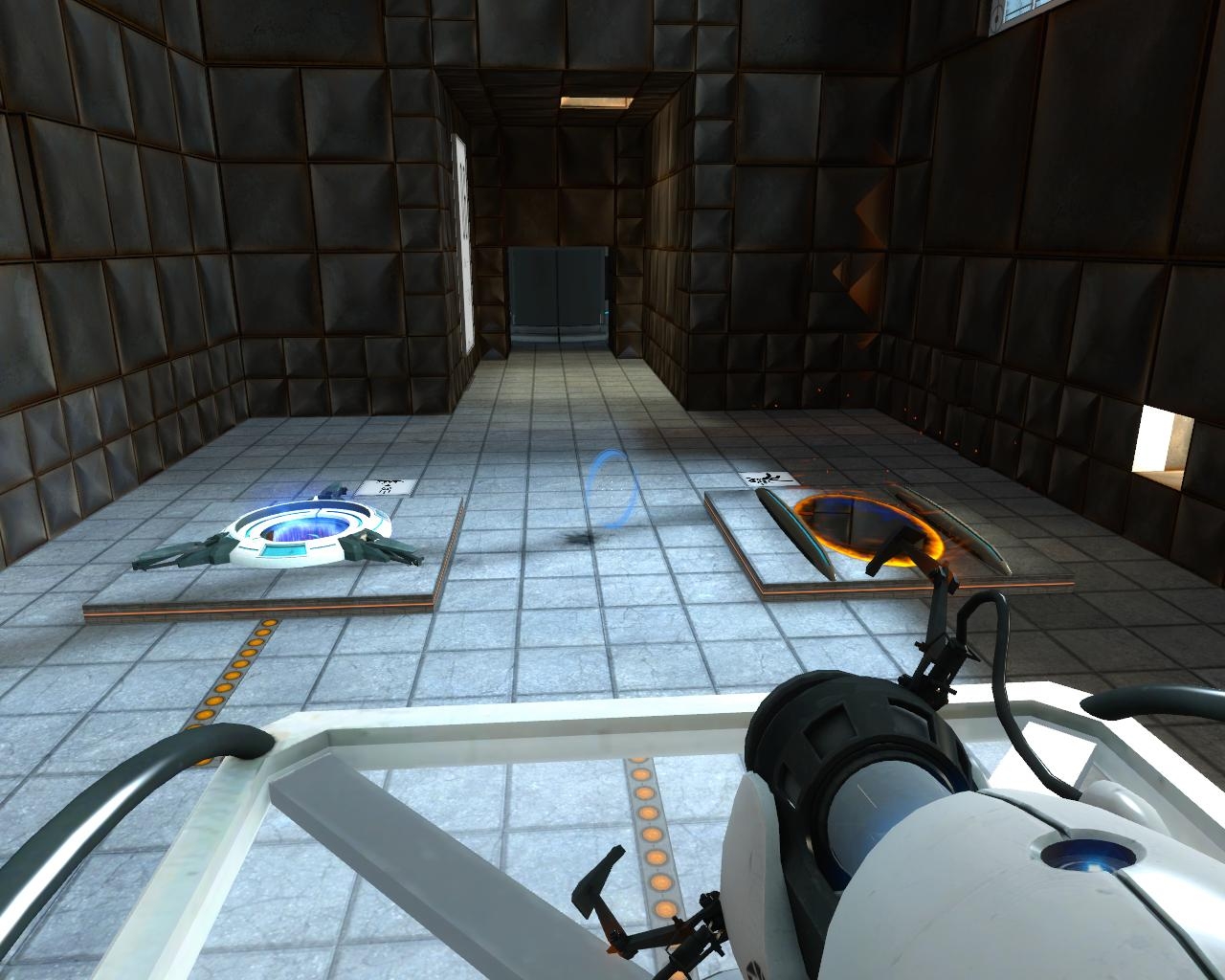 Скриншот из игры Half-Life 2: The Orange Box под номером 15