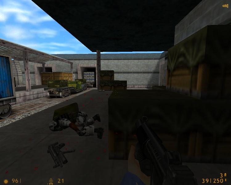Скриншот из игры Half-Life: Blue Shift под номером 129