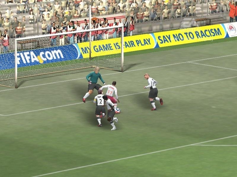 Скриншот из игры FIFA 08 под номером 19