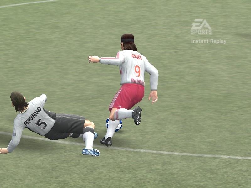 Скриншот из игры FIFA 08 под номером 20