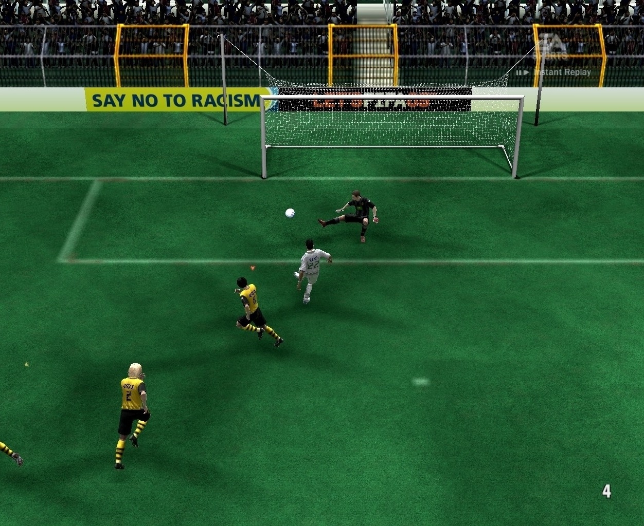 Скриншот из игры FIFA 2009 под номером 22