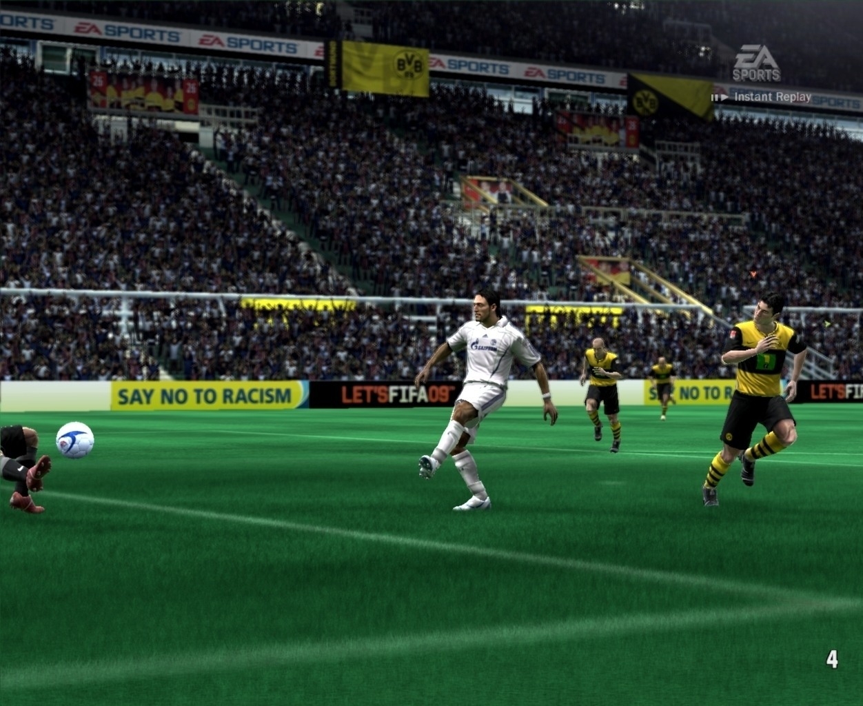 Скриншот из игры FIFA 2009 под номером 26