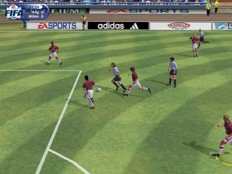 Фифа 1 играть. Pro Evolution Soccer 2001. ФИФА 2001 игра. FIFA ps1. ФИФА 2001 плейстейшен.