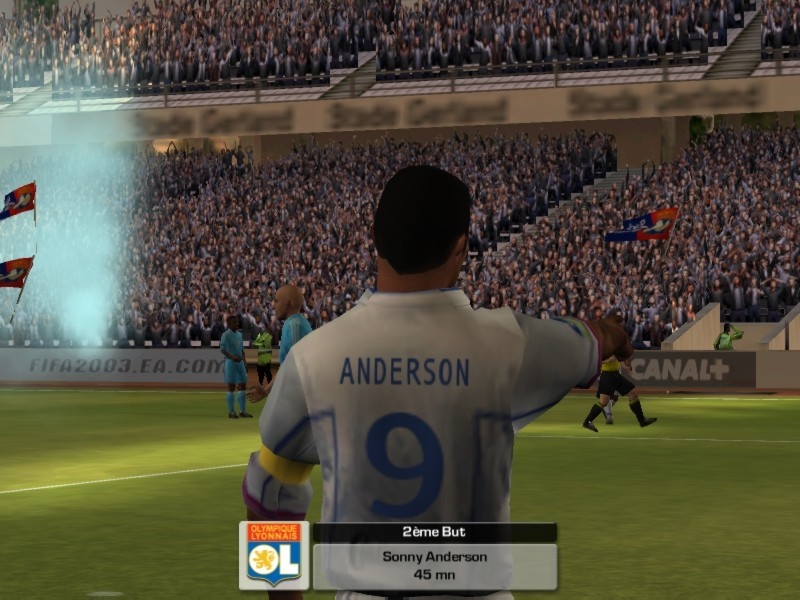 Скриншот из игры FIFA 2003 под номером 10