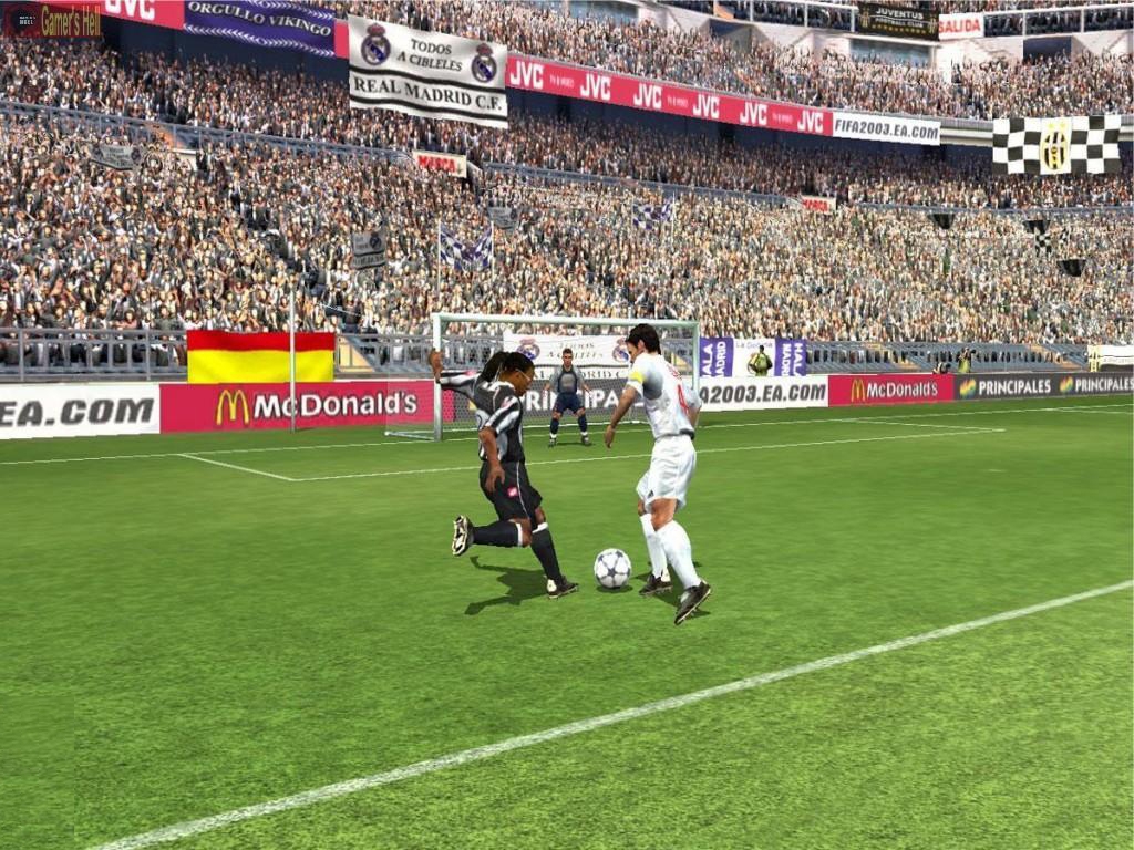 Скриншот из игры FIFA 2003 под номером 22