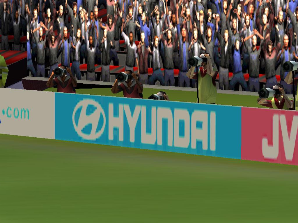 Скриншот из игры FIFA 2003 под номером 36