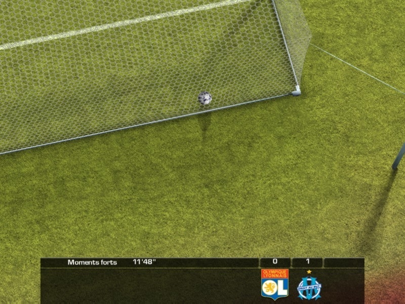 Скриншот из игры FIFA 2003 под номером 7