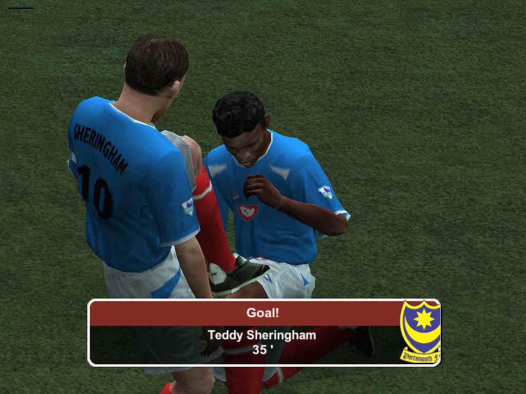 Скриншот из игры FIFA 2004 под номером 14