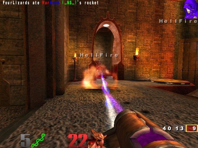 Скриншот из игры Quake 3 Arena под номером 10