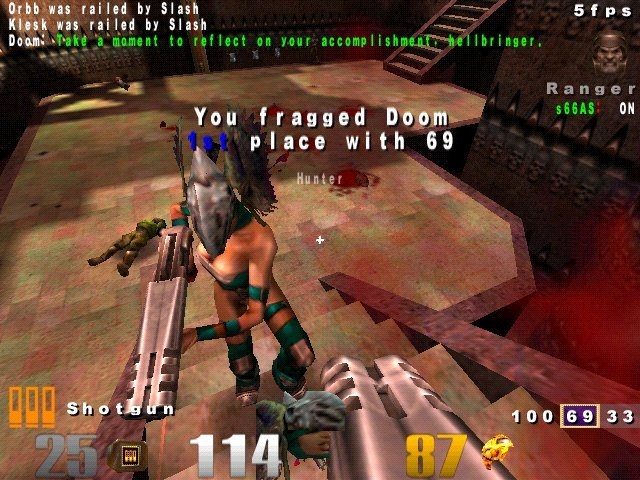 Скриншот из игры Quake 3 Arena под номером 112