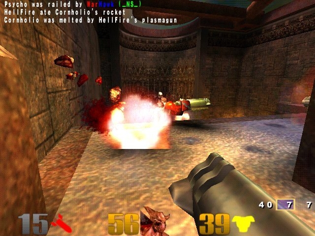 Скриншот из игры Quake 3 Arena под номером 12