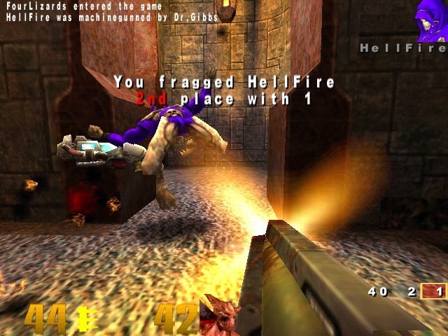Скриншот из игры Quake 3 Arena под номером 14