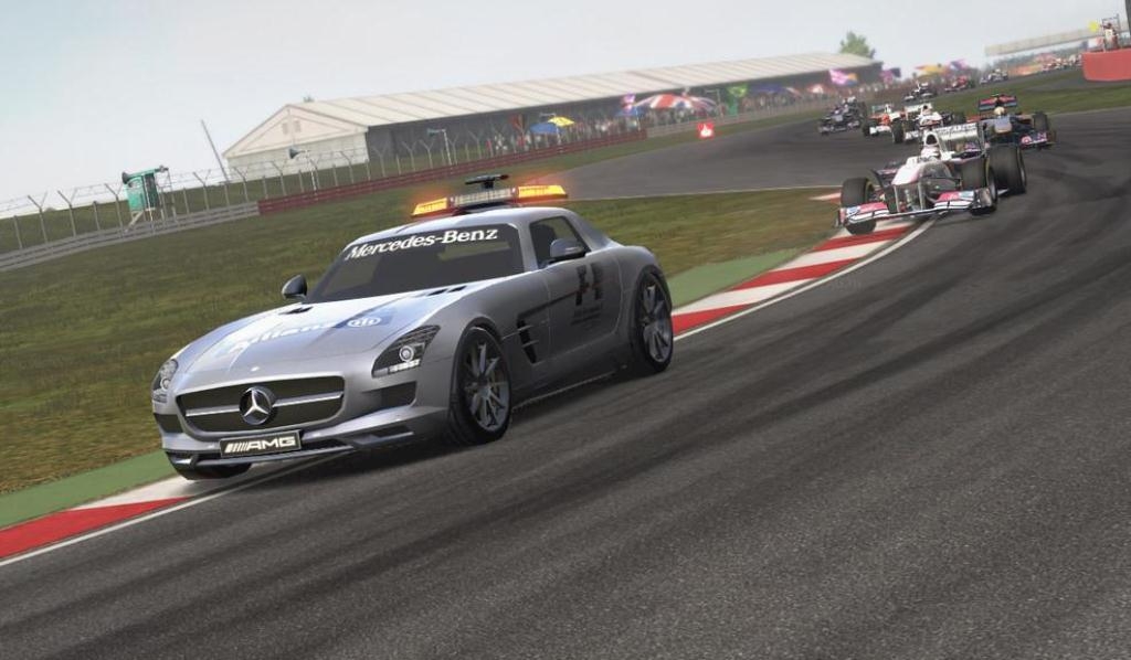Скриншот из игры F1 2011 под номером 75