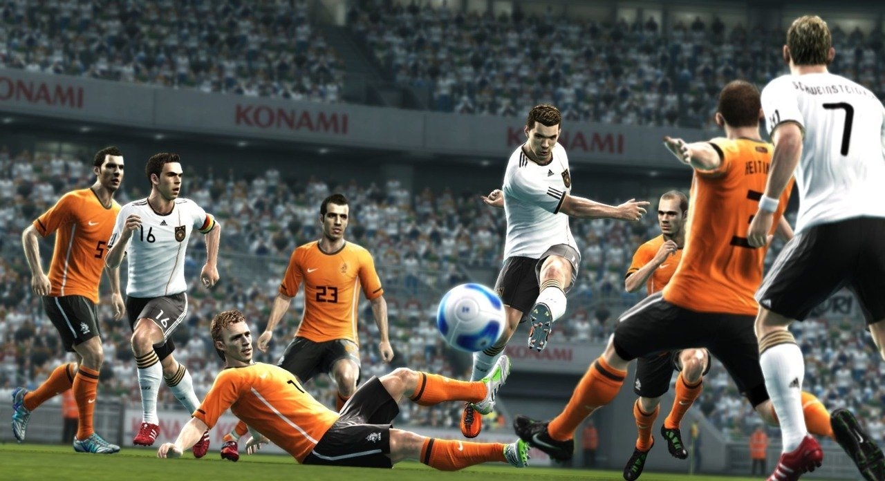 Скриншот из игры Pro Evolution Soccer 2012 под номером 12