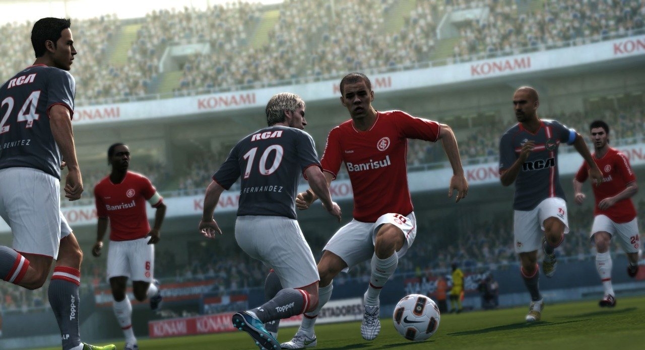 Скриншот из игры Pro Evolution Soccer 2012 под номером 14