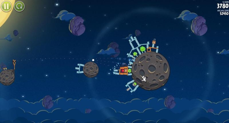 Скриншот из игры Angry Birds Space под номером 8