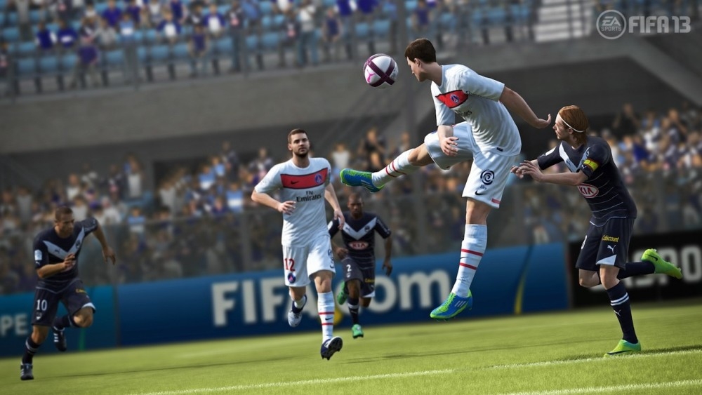 Скриншот из игры FIFA 13 под номером 16