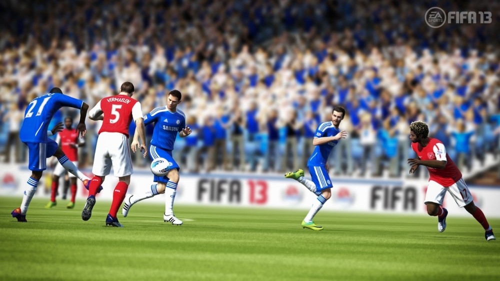 Скриншот из игры FIFA 13 под номером 18