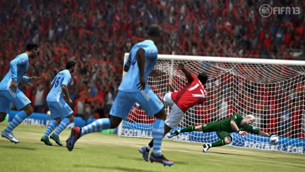 Скриншот из игры FIFA 13 под номером 24
