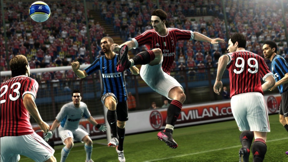 Скриншот из игры Pro Evolution Soccer 2013 под номером 15