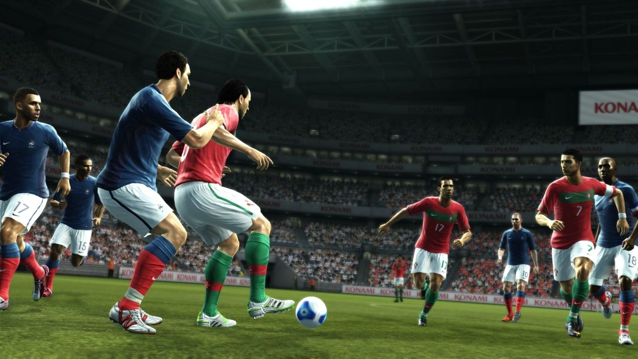 Скриншот из игры Pro Evolution Soccer 2013 под номером 4