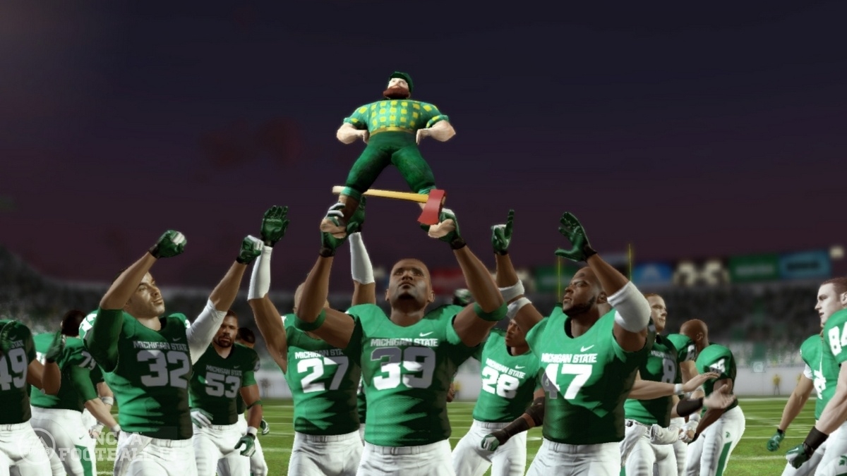 Футбол 13 12. NCAA Football 13.