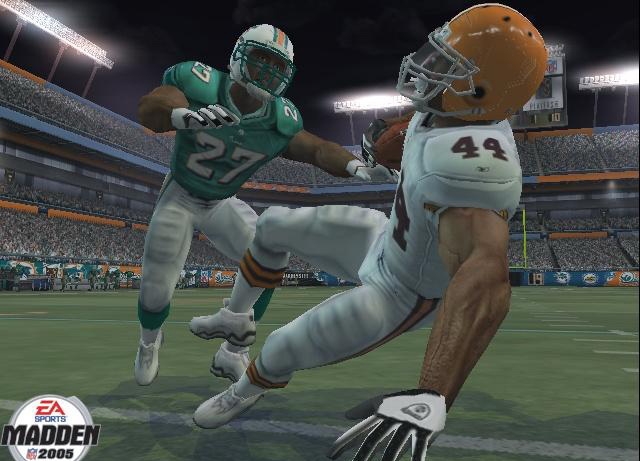 Скриншот из игры Madden NFL 