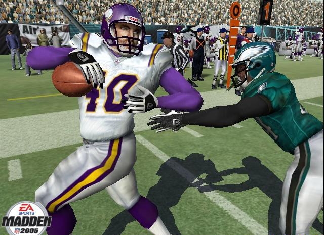 Скриншот из игры Madden NFL 