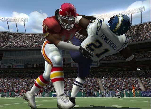Скриншот из игры Madden NFL 06 под номером 2