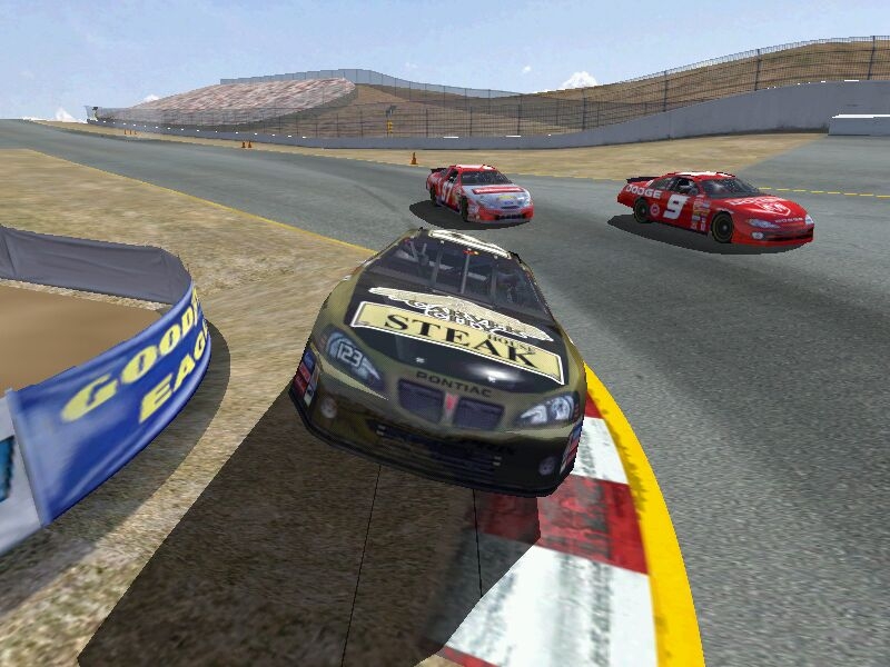 Скриншот из игры NASCAR Racing 2003 Season под номером 3