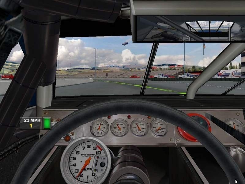 Скриншот из игры NASCAR Racing 3 под номером 3