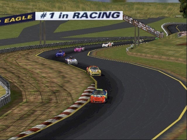 Скриншот из игры NASCAR Revolution под номером 4