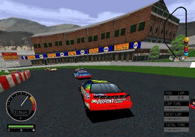 Скриншот из игры NASCAR Road Racing под номером 9