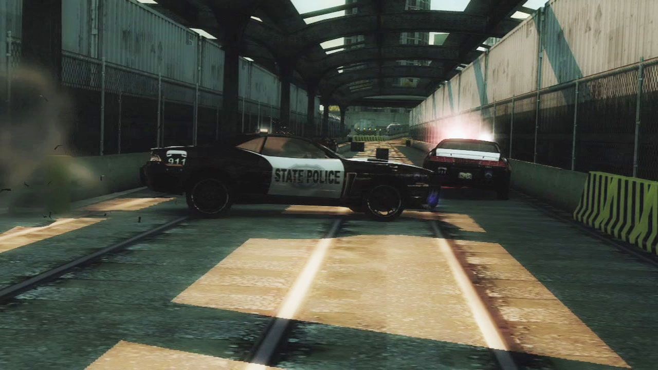 Скриншот из игры Need for Speed: Undercover под номером 32