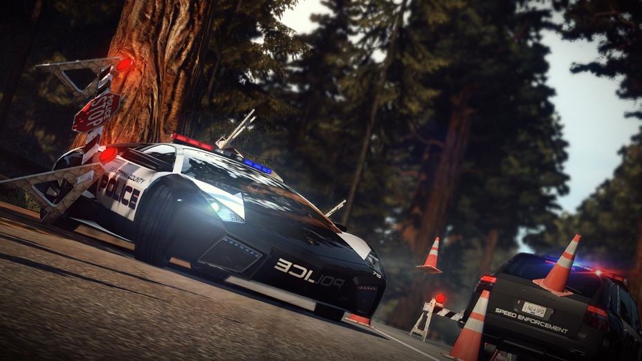 Скриншот из игры Need for Speed: Hot Pursuit (2010) под номером 5