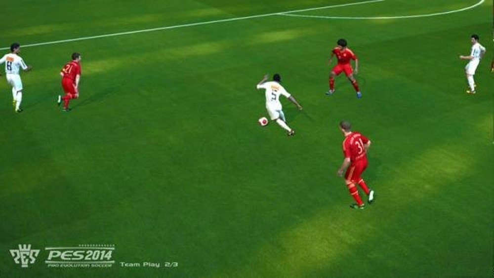Скриншот из игры Pro Evolution Soccer 2014 под номером 7