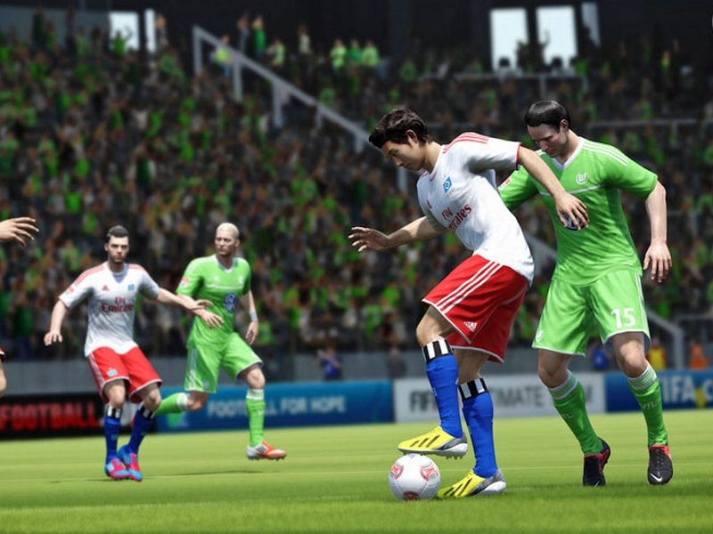 Скриншот из игры FIFA 14 под номером 1