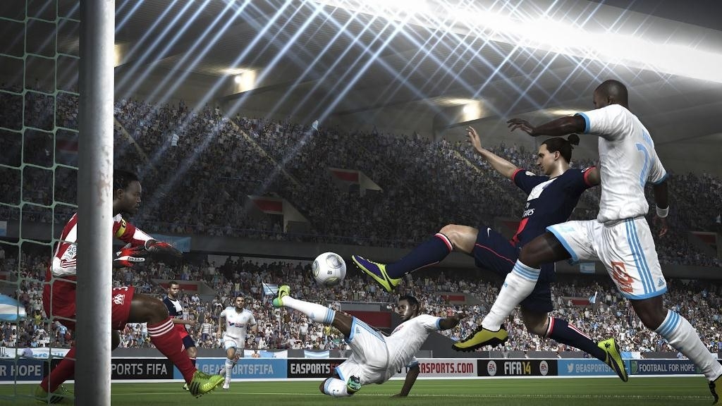 Скриншот из игры FIFA 14 под номером 41