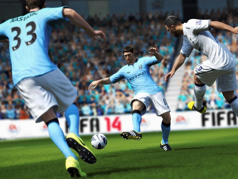 Скриншот из игры FIFA 14 под номером 9