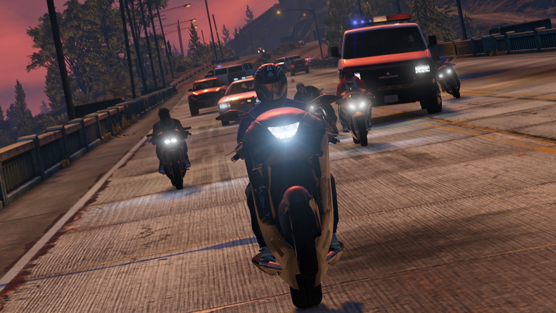 Скриншот из игры Grand Theft Auto Online под номером 31